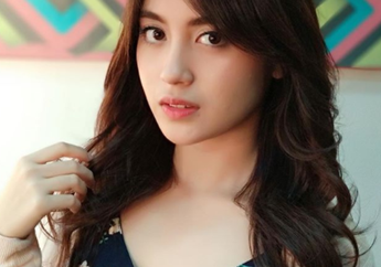 Minat dengan Tiga Jurusan Kuliah Sekaligus, Nabilah Ex JKT48 Ternyata Pengin Tolong Orang Banyak