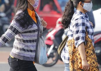 5 Alasan Kenapa Cewek Banyak yang Pakai Masker? Ternyata Bukan Karena Alasan Kesehatan Saja Loh