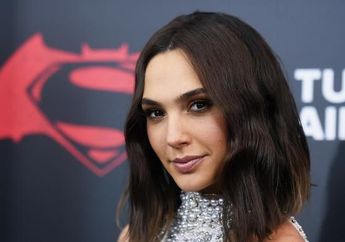 Menjadi Wonder Woman, Menurut Gal Gadot Tokoh Ini Patut Jadi Panutan Wanita