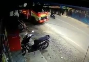 Aksi Rem Mendadak Seorang Sopir Truk Bikin Melongo, Kayak di Film Fast and Furious!