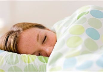 Kenapa Tidur Tanpa Busana Bisa Bantu Menurunkan Berat Badan? Ternyata Begini Penjelasannya