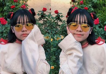 Berpose di Tengah Jalan, Cinta Kuya Pakai Sepatu yang Bikin Salah Fokus, Harganya Nggak Main-main!