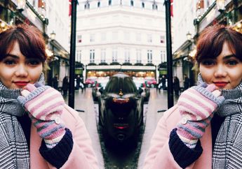 Berlibur ke London, Rina Nose Bersanding dengan Tas Mewah, Harganya Bikin Kaget!