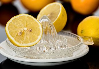 Rahasia Campuran Lemon dan 4 Bahan Alami Lainnya Untuk Atasi Kulit Berminyak