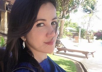 Andi Soraya Hamil Anak Perempuan, Ini Buktinya!