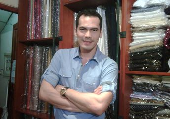 Digugat Cerai, Atalarik Syach: Saya Berangkat Umrah Untuk Cari Jawabannya