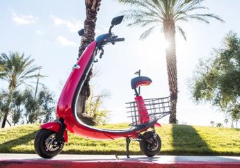 Males Naik Mobil Karena Takut Terjebak Macet? Skuter Listrik Ini Bisa Jadi Solusi nih