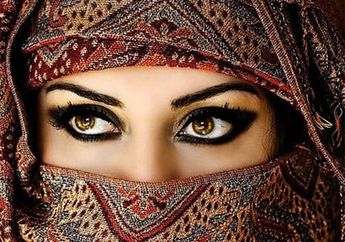 Perempuan Arab Terkenal dengan Kecantikannya, yuk Intip 3 Rahasia Kulit Sehat Mereka