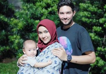 Keseruan Ulang Tahun Isco Buah Cinta Aryani Fitriana dan Donny Michael