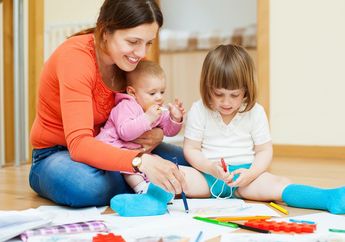 Siapa Bilang 'Stay At Home Mom' Itu Membosankan? Lakukan 3 Hal Ini Untuk Membuat Hari-harimu Lebih Menyenangkan