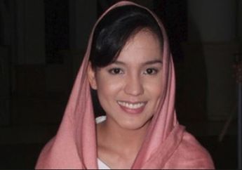 Penjaga Makam Renita Sukardi Ungkap Rahasia Sedih Soal Teman Dekat Almarhumah