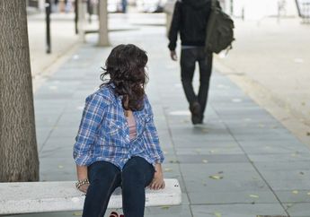 Kasihan, Wanita Ini Ditinggalkan Suami yang Tak Mau Melihat Infeksi Kulit di Sekujur Tubuhnya