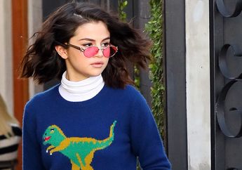 Mengintip Harga Koleksi Kacamata Milik Penyanyi Dunia Sekelas Selena Gomez