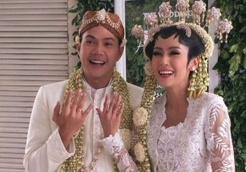 Jokowi Kirimkan Karangan Bunga untuk Ardina Rasti dan Arie Dwi Andika