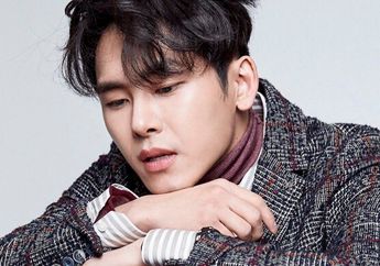 Rilis Album Debutnya Tertunda, Ternyata Hoya Bekerja Bareng Artis Favoritnya Ini!