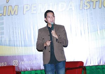 Sering Berdakwah, Dude Harlino Enggan Disebut Ustaz