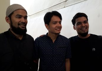 Cerita Tiga Artis Tampan Berdakwah di Masjid, Mereka Membahas LGBT Sis?