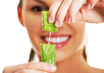 Tren Kecantikan Kulit 2018: Aloe Vera Gel Untuk Atasi Masalah Kulit Kering dan Iritasi 