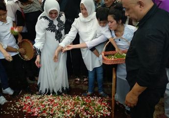 Sebelum Meninggal Dunia, Sys NS Sempat Pergi ke Solo