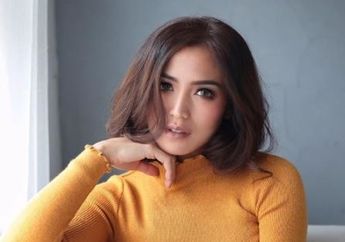 7 Potret 'Istana' Mewah Jessica Iskandar di Jakarta Selatan, Modern Banget!