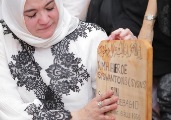 Santy Widhiyanti Akui Belum Bisa Kehilangan Sys NS