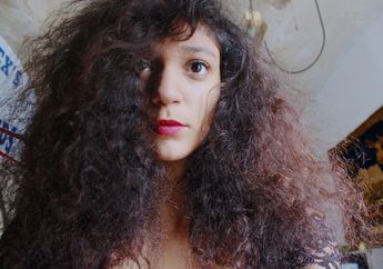 Hindari 4 Tatanan dan Gaya Rambut Ini Jika Ingin Terlihat Awet Muda