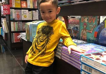 Netizen Temukan Kejanggalan pada Hasil Foto Polaroid Rafathar, Ada Apa ya?