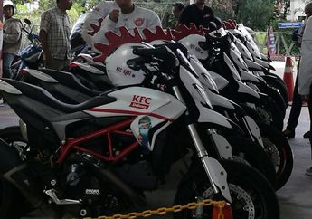 Gokil! Biar Cepat Sampai Ke Konsumen, Layanan Antar KFC Pakai Moge Ducati