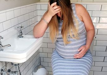  4 Buah Ini Mampu Atasi Konstipasi Ketika Hamil, Simak Penjelasannya di Sini yuk