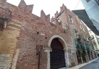 Benarkah Rumah Kuno di Verona Ini Menjadi Bukti Kisah Tragis Romeo dan Juliet?