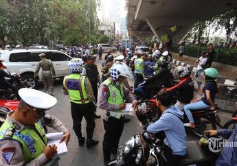 Ladies, Cek Ban Cadangan, Segitiga Pengaman, Dongkrak dan Lain-Lain. Operasi Simpatik Start 1 Maret