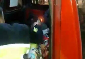 VIDEO - Detik-Detik Aksi Heroik Aiptu Sunaryanto Menembak Pelaku Penyanderaan Ibu dan Balita Dalam Angkot Jakarta Timur