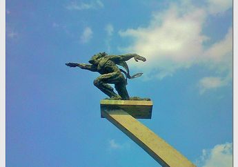 Ternyata Begini Penampilan Muka Patung Dirgantara di Pancoran, Jakarta