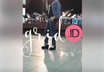 VIDEO - Simak Facebook Live Grid.ID, Rossa Berlatih Untuk Konser Tunggalnya