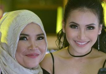 Wow, Ibu Ayu Ting Ting Pakai Belt Bag Seharga Kendaraan Saat Pergi Umroh, Begini Penampilannya!