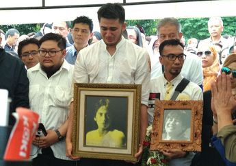 2 Anak Almarhum Sys NS Alami Penyesalan Hingga Belum Kunjungi Makam Sang Ayah Lagi