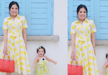 Putri Kecil Nindy, Akifa Dhinira Tampil Stylish Bergaya Rock n&rsquo;Roll, Saat Pergi Ke Mall