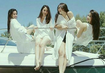 Jessica Iskandar Tampil Seksi di Pulau Air, Bajunya Serba Putih, Penasaran?