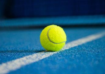 Kamu Harus Bawa Bola Tenis di Dalam Tas Kalau Mau Liburanmu Nyaman dan Menyenangkan!