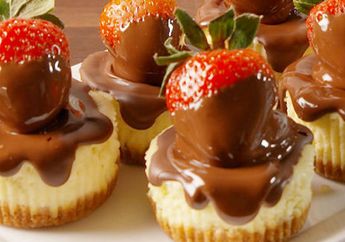Cobain Deh Chocolate Strawberry Cheesecake untuk Si Kecil di Hari Kasih Sayang Nanti