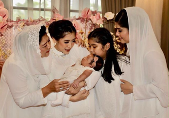 Beda 9 Tahun 4 Bulan, Begini Lucu dan Gemasnya The Yudhoyono's Girl