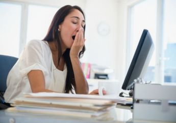 Ngantuk Berat Habis Makan Siang? Yuk Hilangkan Dengan 5 Cara Ini