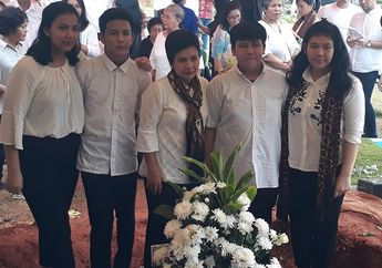 Advent Bangun Resmi Disemayamkan, Begini Endingnya!