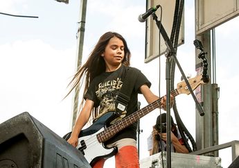 Tye Trujillo, Anak Basist Metallica yang Baru 12 Tahun Ini Direkrut untuk Perkuat Tur Korn