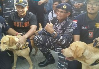 Endus Sabu 1 Ton, Kabarnya 2 Anjing Pasukan K-9 Sempat Mabuk Saat Jalani Tugas