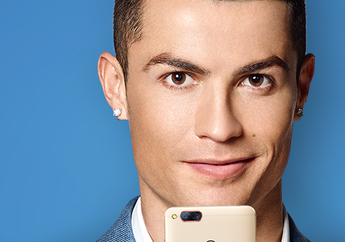 Hape Ronaldo Ini Punya Spek Keren, Berapa Harganya Ya?