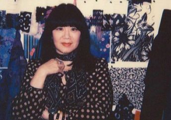 Gaet 3 Supermodel Terkenal, Anna Sui Melenggangkan Karyanya di New York Fashion Week 2018