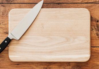 Talenan Kayu VS Talenan Plastik, Mana yang Lebih Baik?