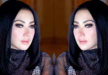 Ulala..Tampil Manja Kenakan Lace Top, Harga Sepatu Syahrini Nggak Santai, Penasaran?