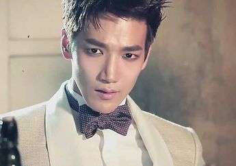 Gubrak! Jatuh Dari Panggung, Jun.K Alami Patah Tulang Bagian Siku dan Jari